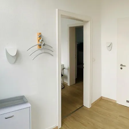 Moderner Bungalow, 20 Minuten Bis Hannover City, 24h Check-in