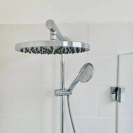 Moderner Bungalow, 20 Minuten Bis Hannover City, 24h Check-in *