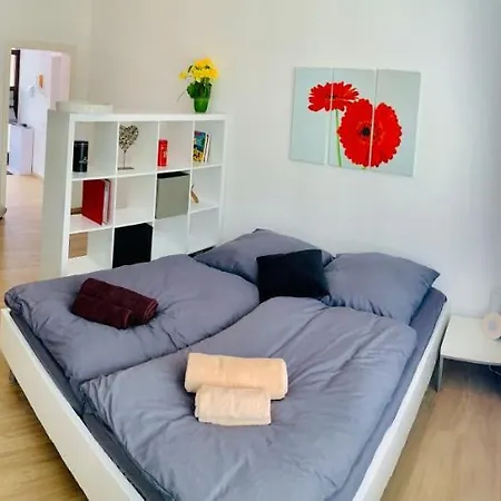 Moderner Bungalow, 20 Minuten Bis Hannover City, 24h Check-in Garbsen